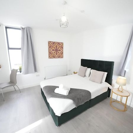 Ealing Broadway Great Stay 7-Minute Walk From The Underground Exterior foto
