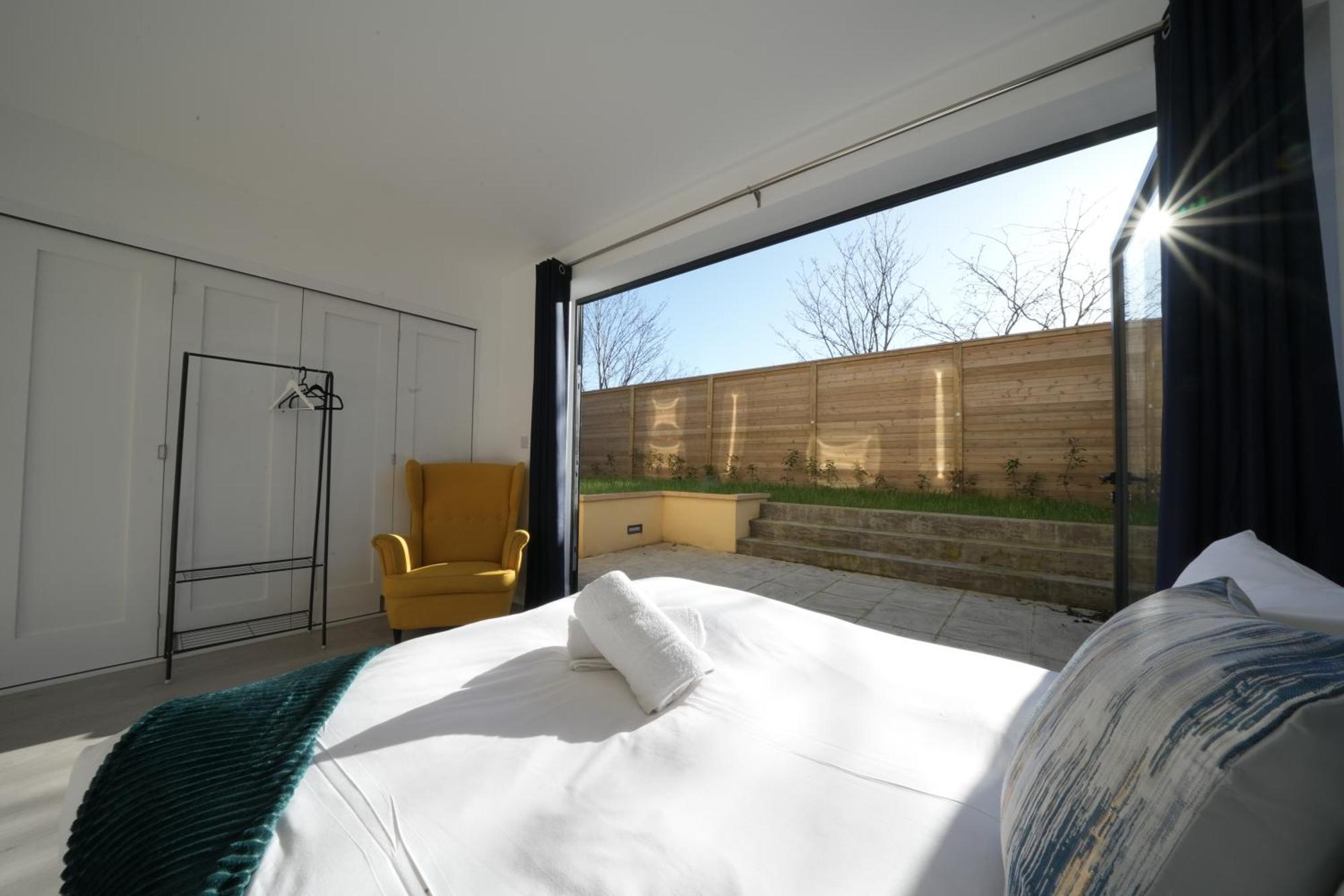 Ealing Broadway Great Stay 7-Minute Walk From The Underground Exterior foto