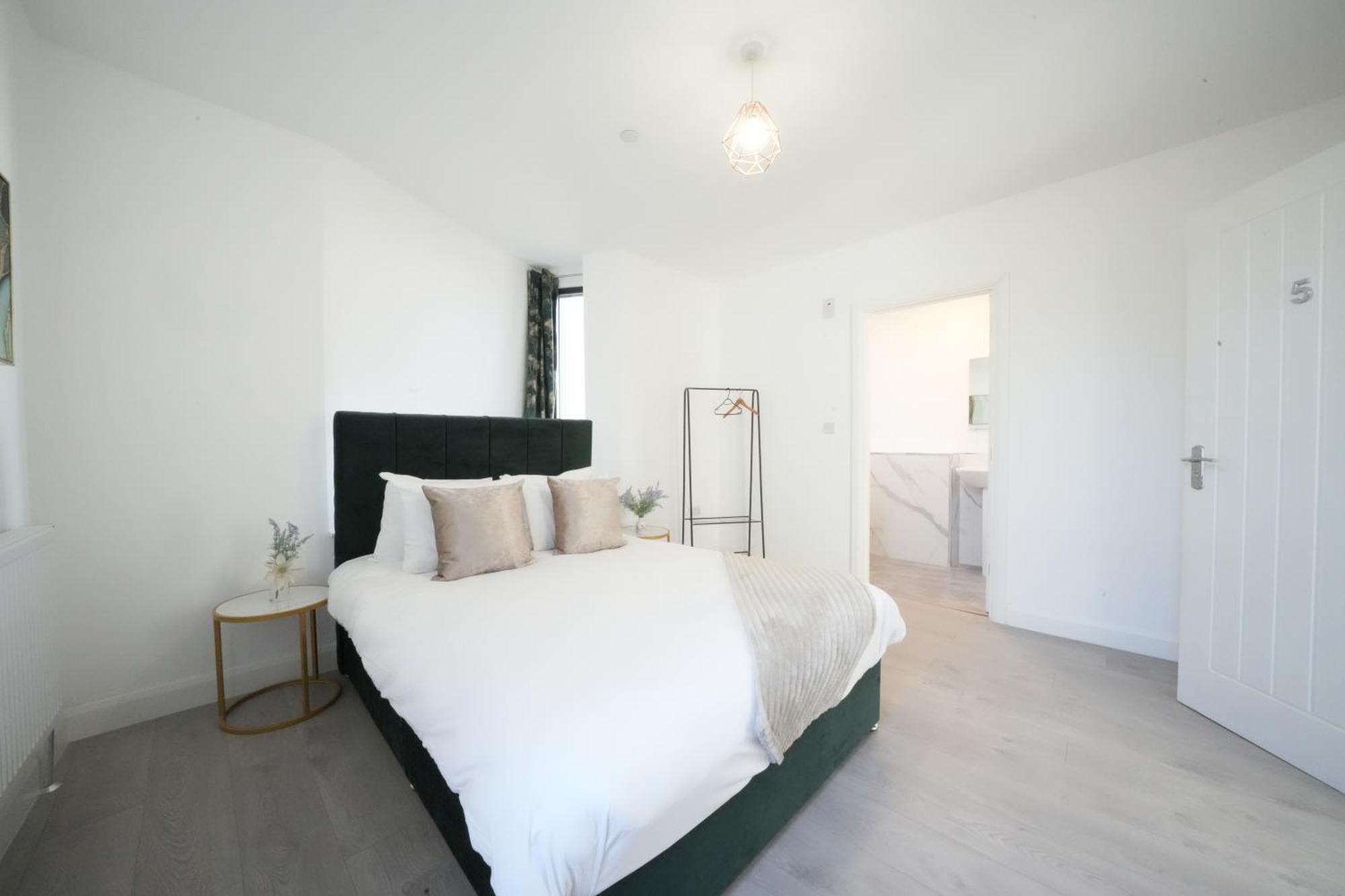 Ealing Broadway Great Stay 7-Minute Walk From The Underground Exterior foto